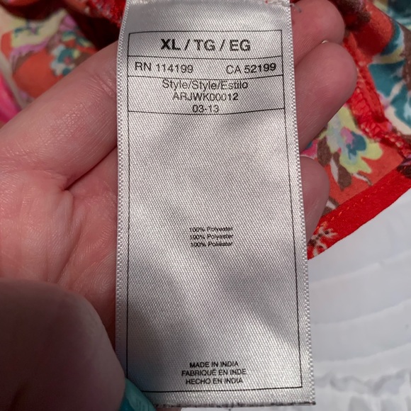 Roxy Juniors Red Flower Skirt - Picture 6 of 7